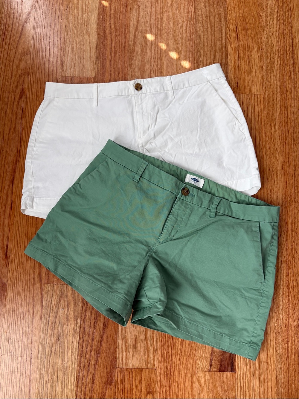 Old Navy Women's Green & White Chino Shorts Bundle - Classic Casual